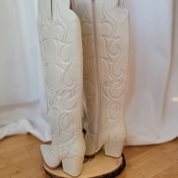 NEW! JEFFRY CAMPBELL ×  Deja Over-the-Knee Boots in TOUPE - Picture 4 of 9